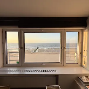 Apartment Sea View Mariakerke-bad - La Brise