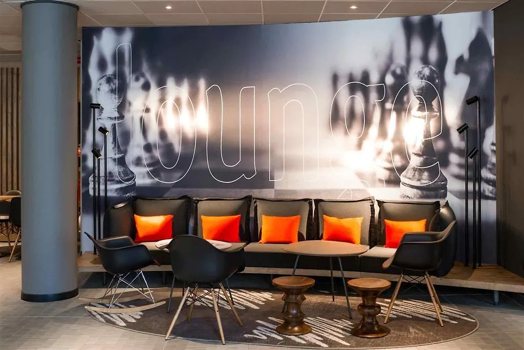 Ibis Gent Centrum St. Baafs Kathedraal 3*, Gand